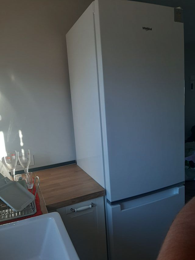 Nevera WHIRlPOOL W7 931AW (no frost 202.7cm 368L)