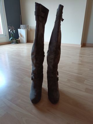 Botas mosquiteras marron