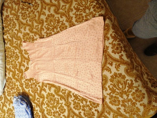 Abito corto.Colore Albicocca .Ottimo stato.Glamour