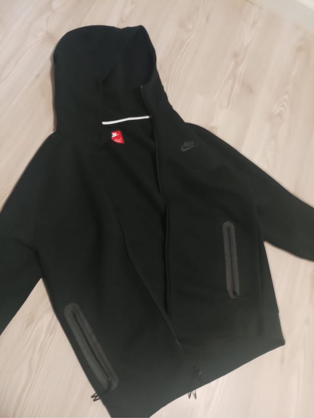 Chaqueta nike tech