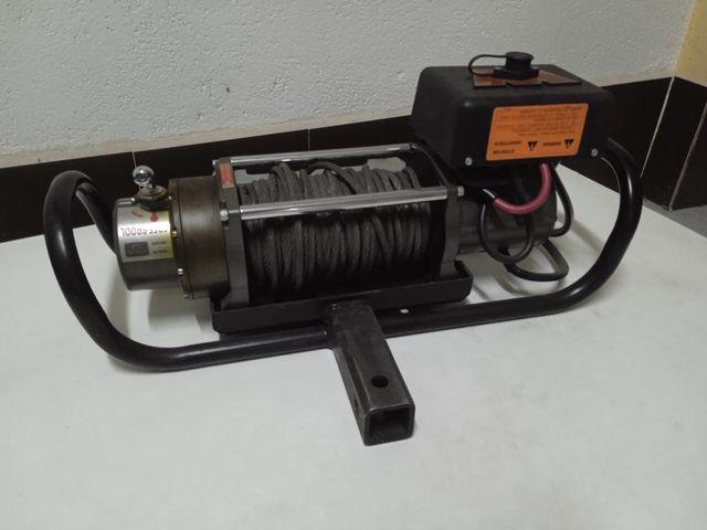 Winch WARN M8000 portátil WARN WINCH MOUNT