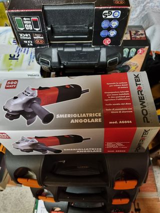 Smerigliatrice powertec 500w