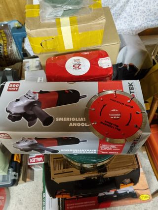 Smerigliatrice powertec 500w