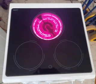 Horno marca Edesa y vitrocerámica Fagor