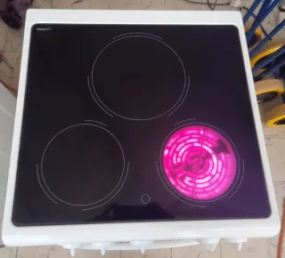 Horno marca Edesa y vitrocerámica Fagor