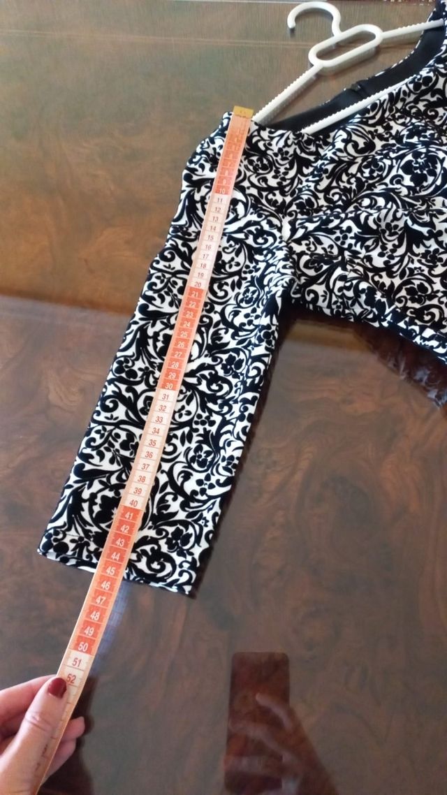 Vestido blanco y negro