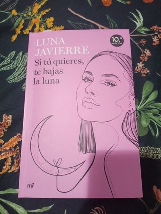 Si tú quieres, te bajas la luna - Luna J