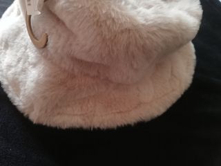 Chapéu pêlo stradivarius (com etiqueta)