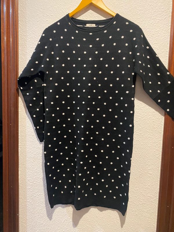 Vestido de punto con lunares