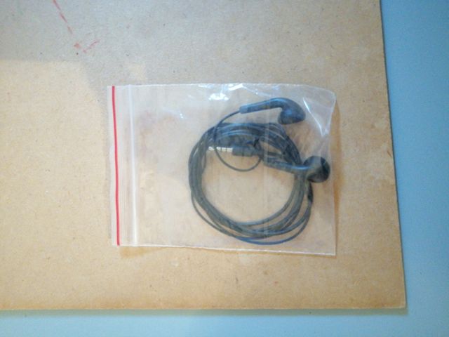 Auricolare originale Lg. Nero. Nuovo. 