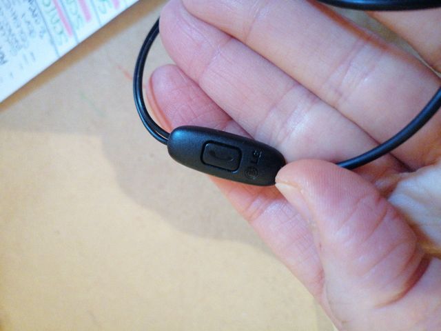 Auricolare originale Lg. Nero. Nuovo. 