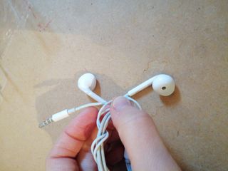 Auricolare. Bianco. Praticamente Nuovo. 