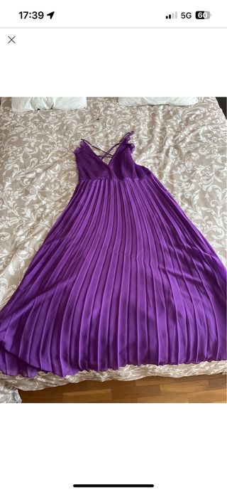Vestido morado Zara