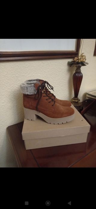 BOTINES DE PIEL MARRONES  TUYURE SHOES NUEVOS 