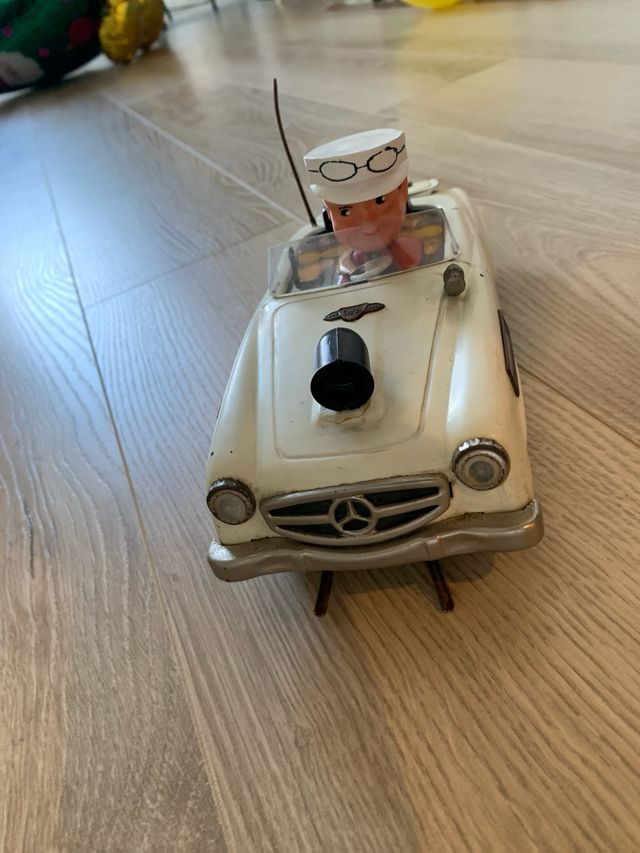 Coche juguete años 60