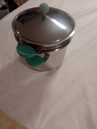 Pentola con scolapasta