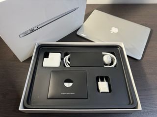 Macbook Air i7 8GB 512GB 2015