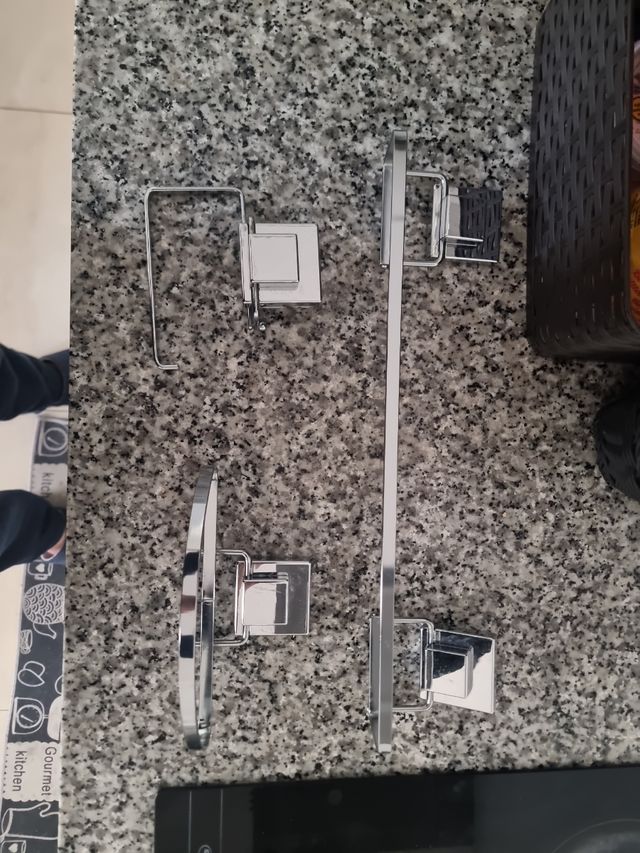 Conjunto toallero baño ventosa