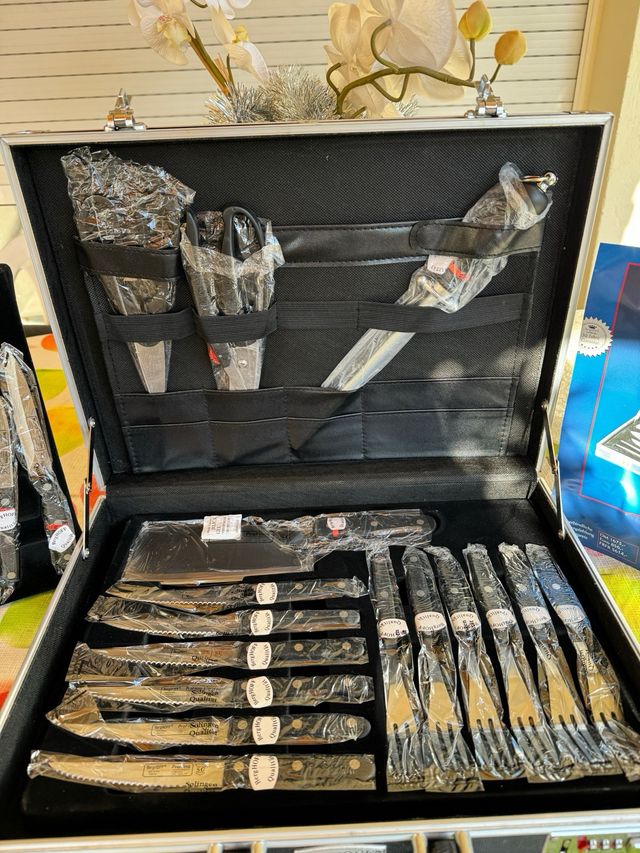 JUEGO DE CUCHILLOS PROFESIONALES