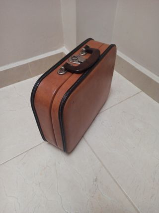 Clarinete antiguo en madera