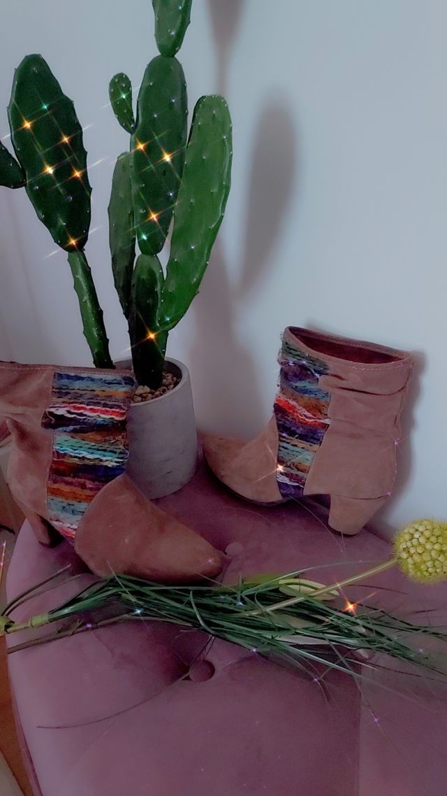 Botines ante artesanos