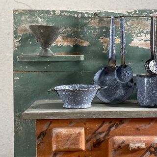 Antigua cocinita de juguete