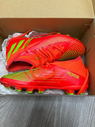 Botas de fútbol