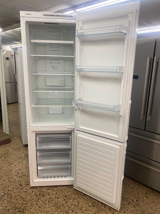 NEVERA MARCA BOSCH A+++ no frost