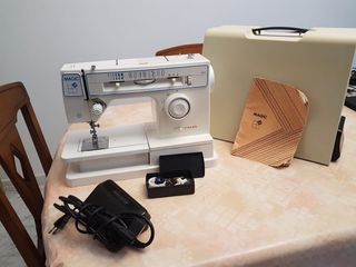 Maquina de Coser SINGER