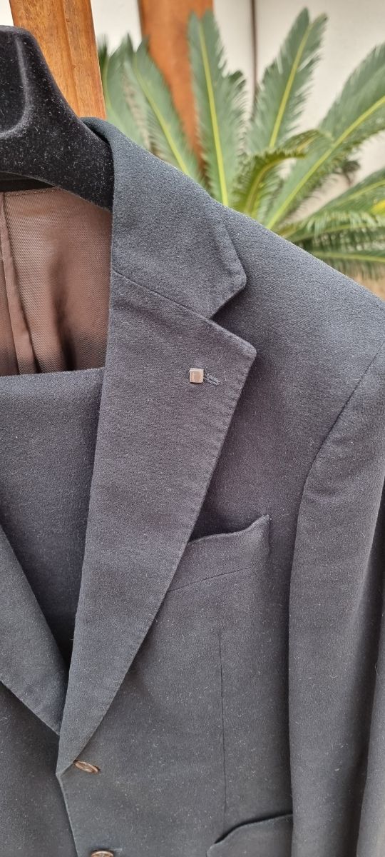 Traje Negro Invierno Purificación Garcia