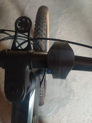 Regalo con algún artículo. Soporte de reloj Garmin