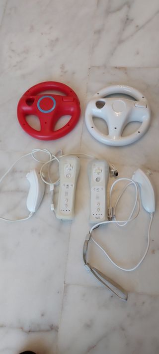 Wii completa , 7 juegos, varios accesorios