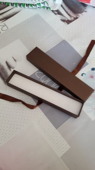 Caja de regalo para pulsera, cadena o reloj 