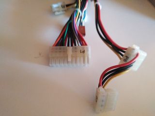 Fuente NMB 300w