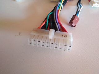 Fuente NMB 300w