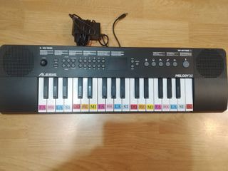 PIANO ELÉCTRICO Alesis Melody 32