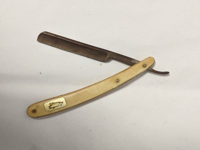 Navaja afeitar antigua barbería