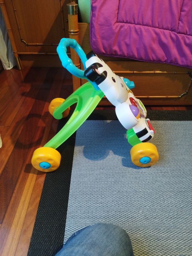 Correpasillos andador Zebra Fisher Price