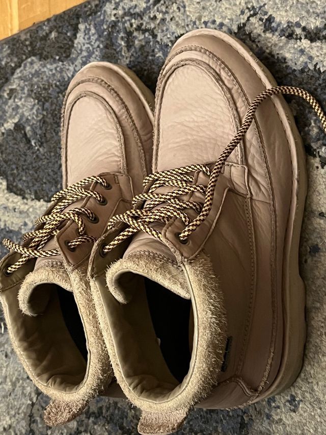 botas de piel para hombre. clarks num 43