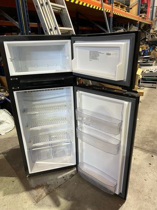 Nevera autocaravana thetford trivalente