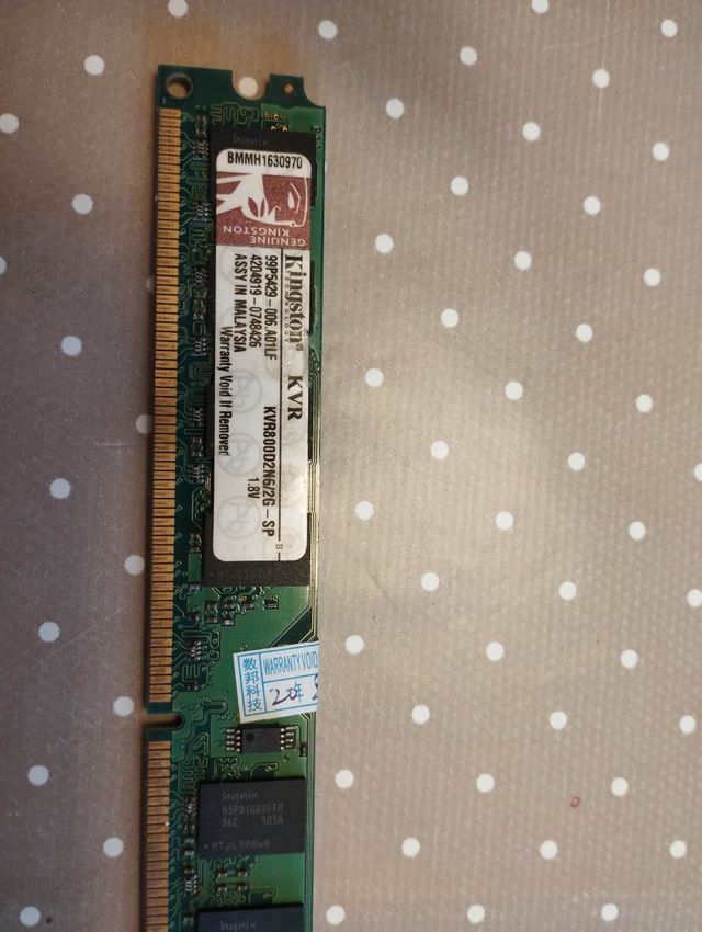 Banco de memoria. Kingston.