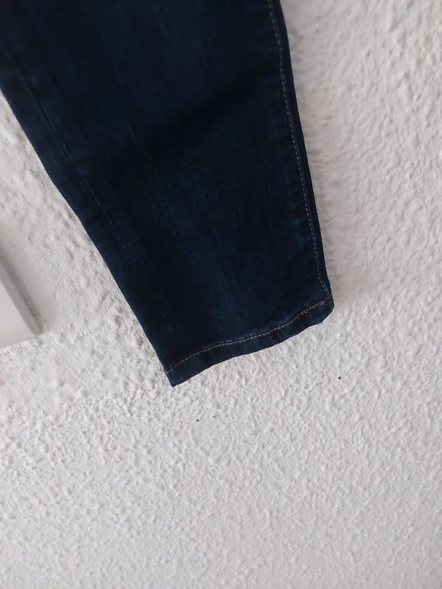 Pantalón tejano azul oscuro S/36