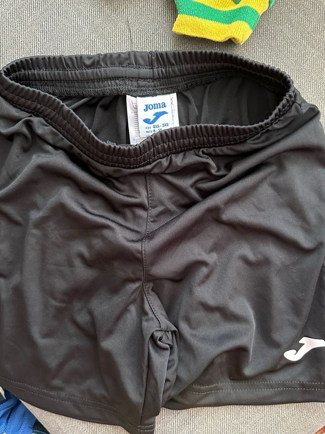 Uniforme Colegio Luis Vives Palma (varias piezas)