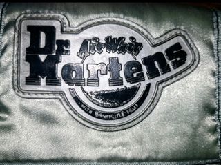 Cartera Dr Martens
