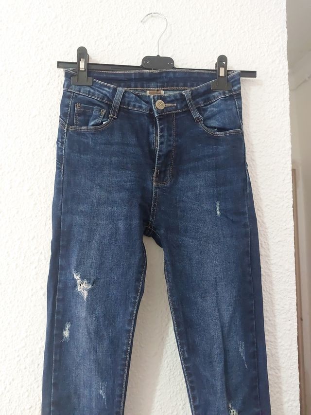 Pantalón tejano S/36