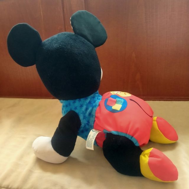 Peluche Mickey gateador
