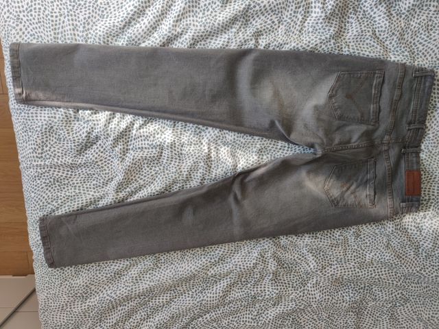 Pantalón vaquero slim Álvaro Moreno 