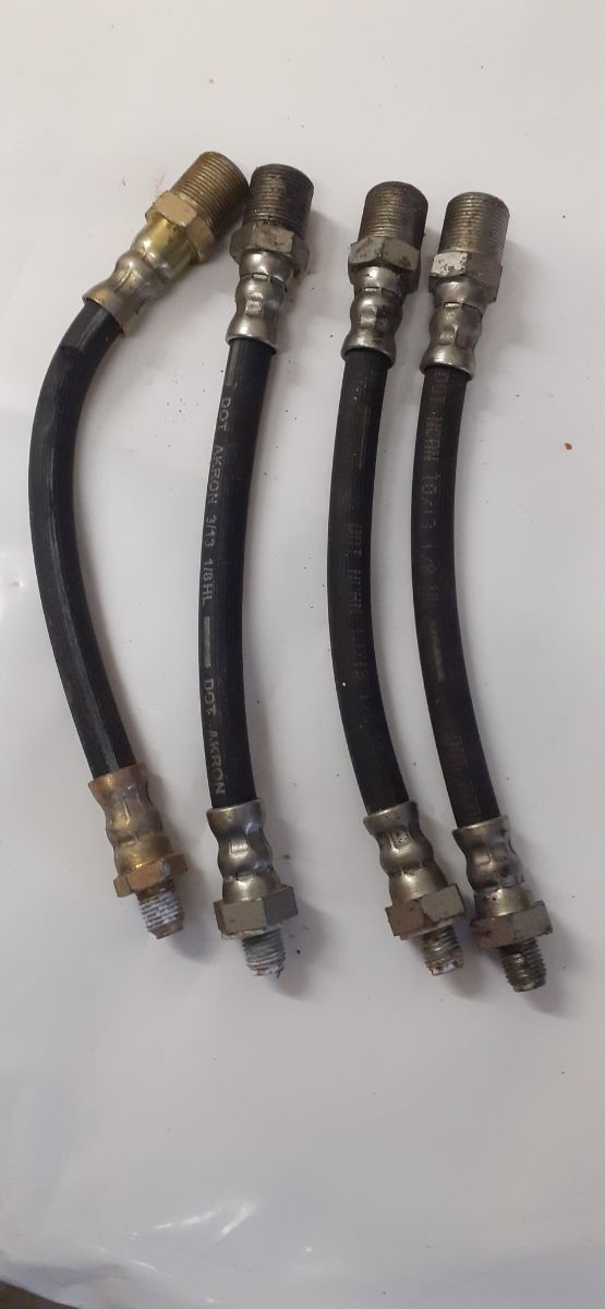 N"4 tubi freno fiat 500 L