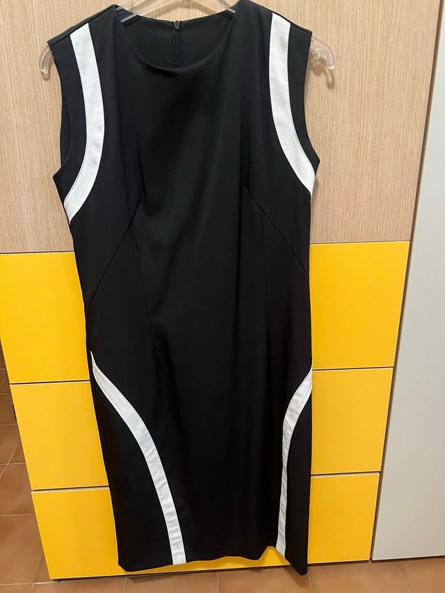 Vestiro nero e bianco