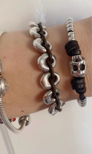 Pulsera Uno de 50 bañada en plata como nueva